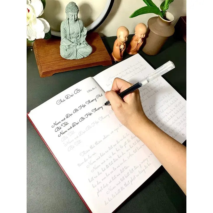 Sổ tay chép kinh Chú Đại Bi (nét chữ in mờ, tặng kèm bút chép kinh) Bido - Tiệm Sách Việt tại Australia