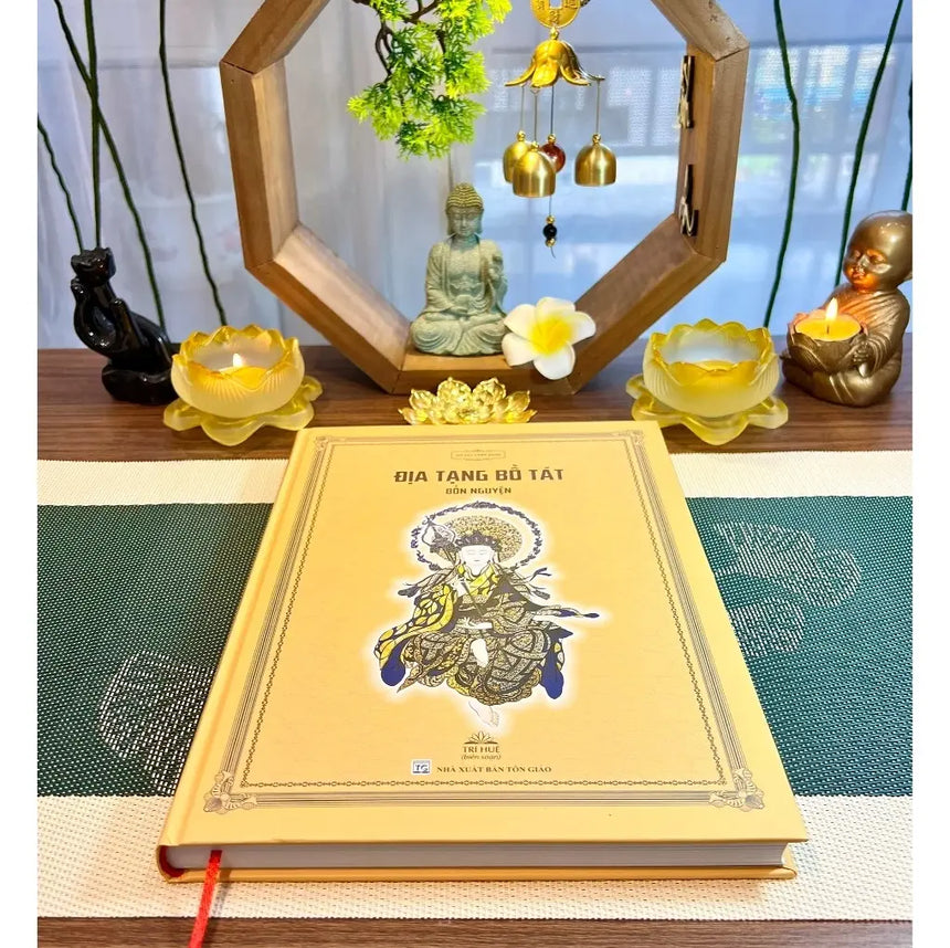 Sổ Tay Chép Kinh Địa Tạng Bồ Tát Bổn Nguyện (nét chữ in mờ, tặng kèm bút chép kinh) Bido - Tiệm Sách Việt tại Australia