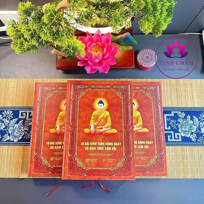 [pre-order] 10 Bài Kinh Tụng Hàng Ngày và Nghi Thức Sám Hối (Bìa cứng)